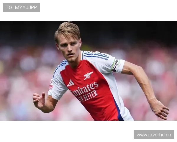 高位压迫中的组织者：厄德高的防守参与