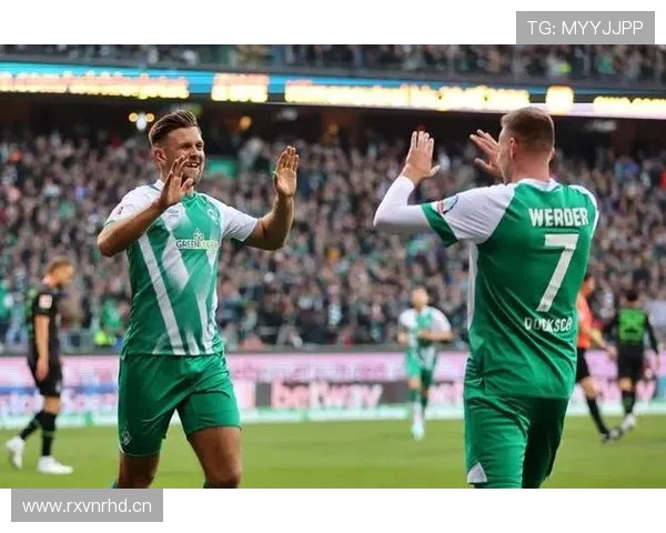 阿贾克斯欧战竞争力能否恢复：新赛季表现评估与竞争格局变化