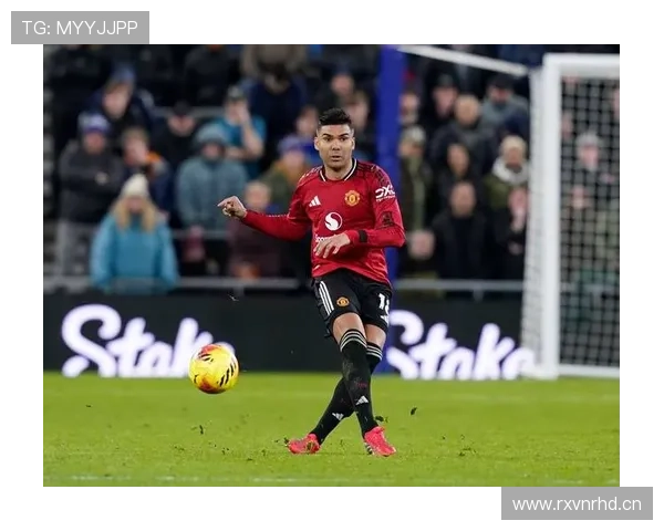 奥雷利安·楚阿梅尼对比卡塞米罗：新旧后腰交替之争