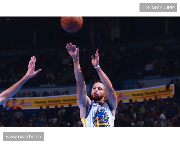 英格拉姆无球切入主导得分，区别于库里拉开投射