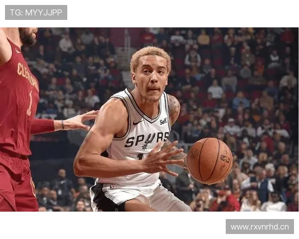 索汉突破制造对位错位助球队提升关键时刻得分效率